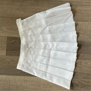 Iconic American Apparel White Pleated Tennis Skirt